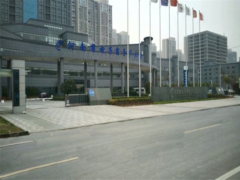 1-1F3231T23b51.jpg